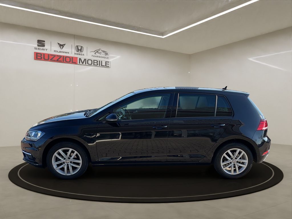 Fahrzeugabbildung Volkswagen Golf 1.0 TSI (BlueMotion Technology) Comfortline