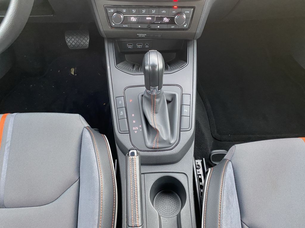 Fahrzeugabbildung SEAT Ibiza 1.0 TSI S&S DSG Beats