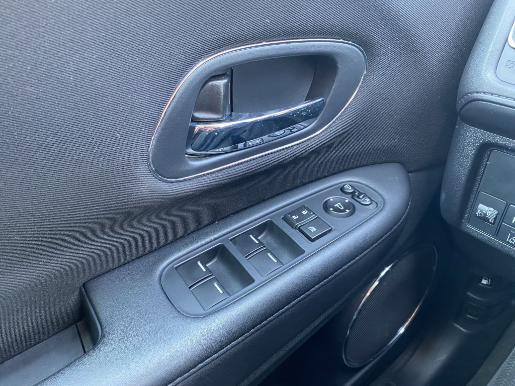 Fahrzeugabbildung Honda HR-V 1.5 i-VTEC CVT Elegance