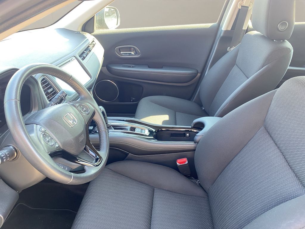 Fahrzeugabbildung Honda HR-V 1.5 i-VTEC CVT Elegance