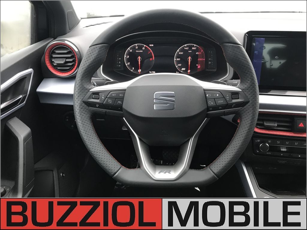 Fahrzeugabbildung SEAT Arona 1.5 TSI OPF DSG FR BEATS