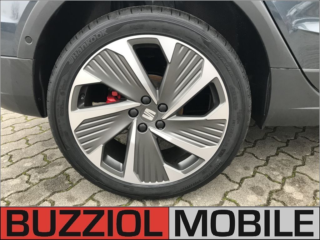 Fahrzeugabbildung SEAT Arona 1.5 TSI OPF DSG FR BEATS