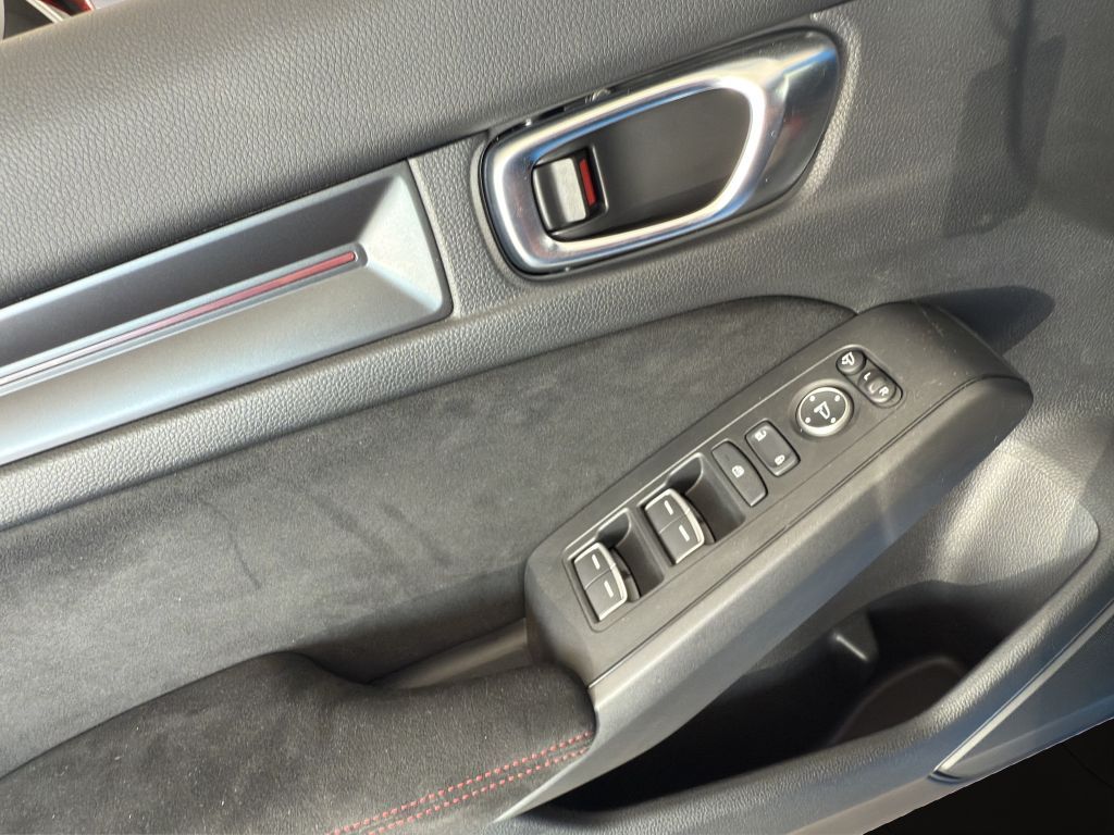 Fahrzeugabbildung Honda Civic 2.0 VTEC Turbo Type R (FE)