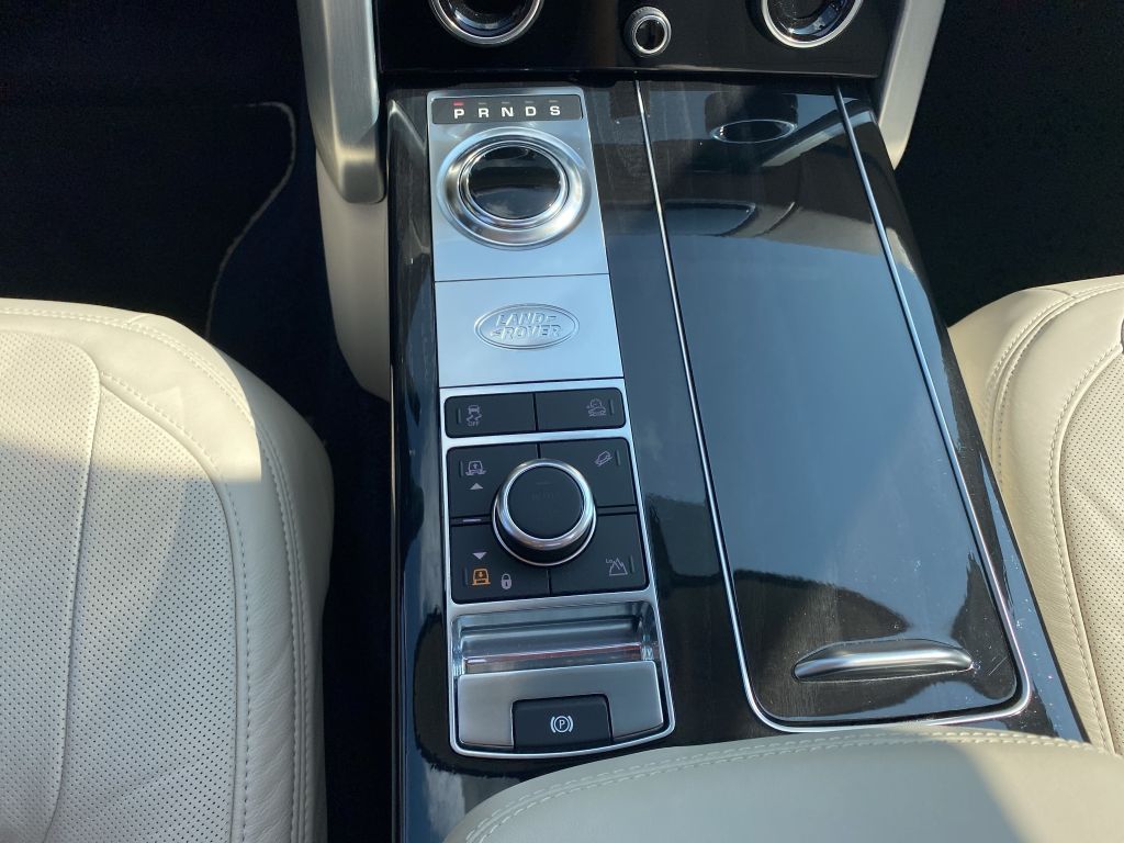 Fahrzeugabbildung Land Rover Range Rover P525 Kompressor langer Radstand Auto