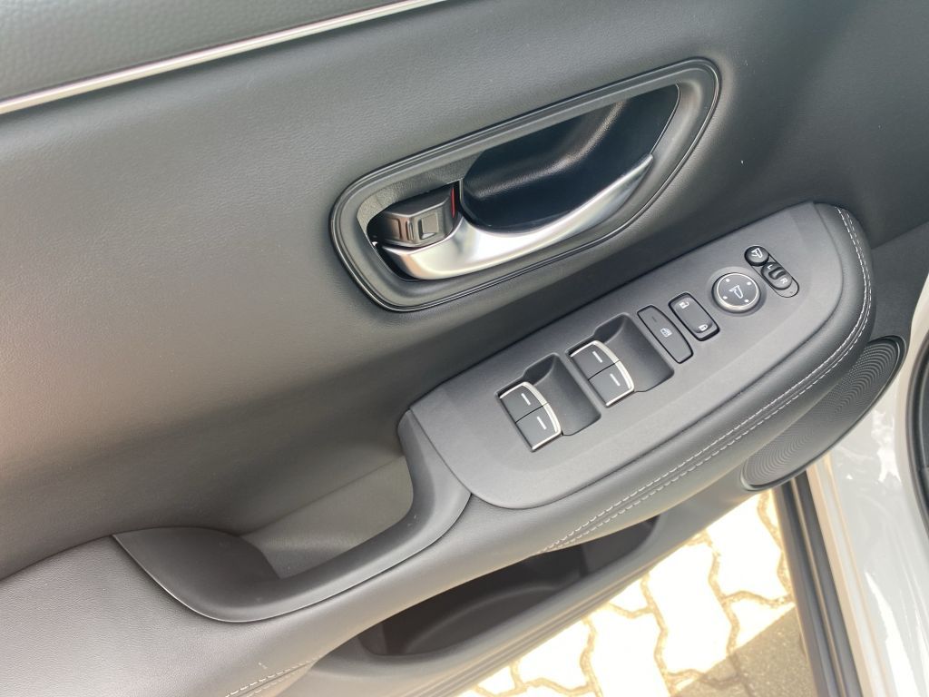 Fahrzeugabbildung Honda ZR-V e:HEV 2.0 i-MMD Hybrid Elegance