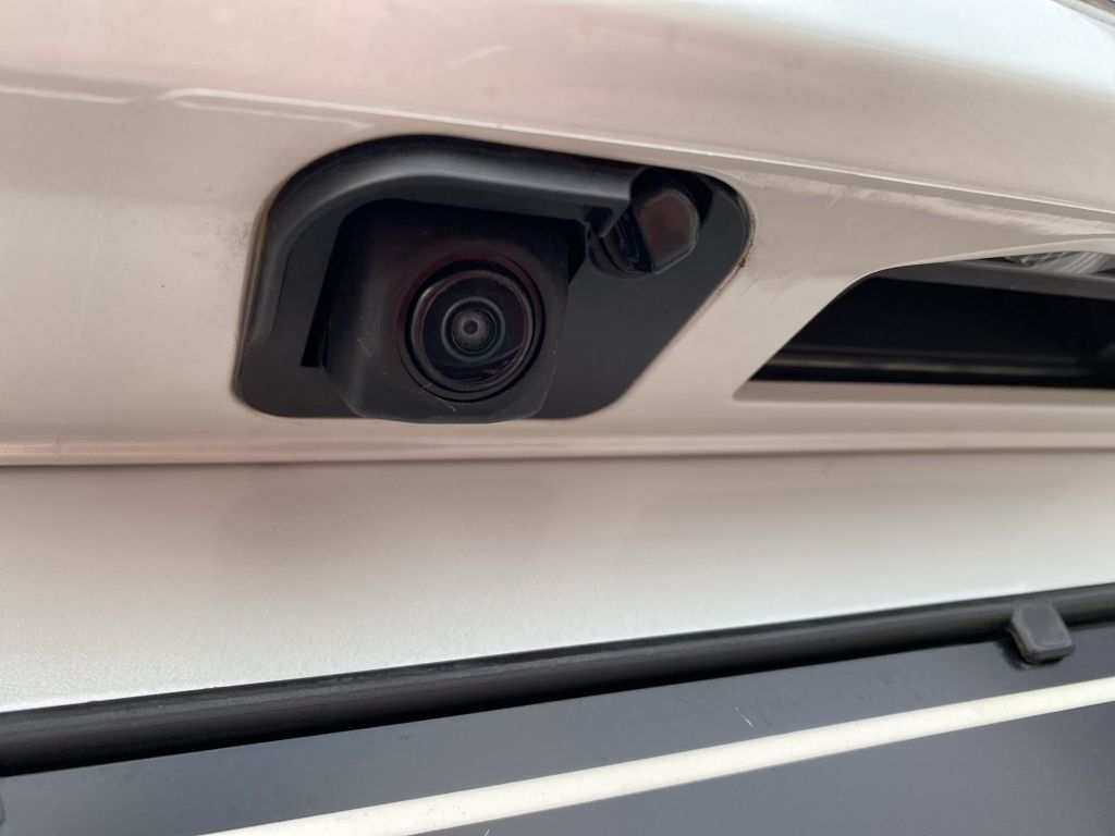 Fahrzeugabbildung Honda CR-V e:HEV 2.0 i-MMD Hybrid AWD Elegance (RS)