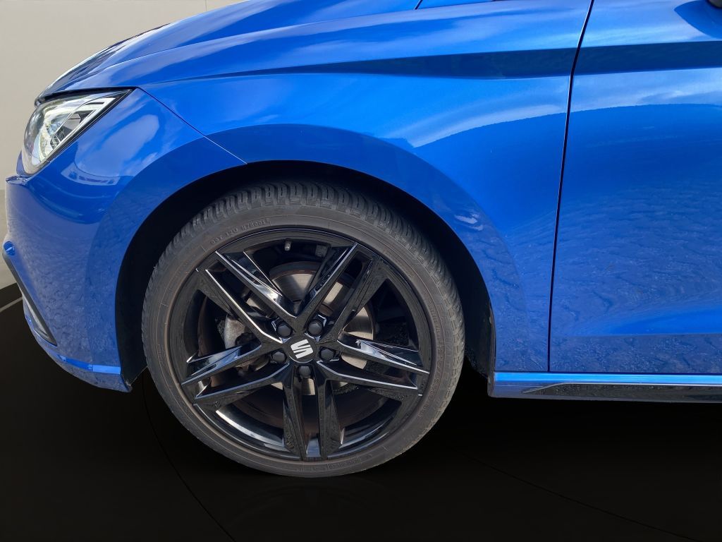 Fahrzeugabbildung SEAT Ibiza 1.0 TSI S&S FR Pro Black Edition