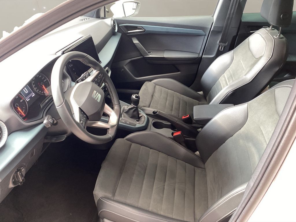 Fahrzeugabbildung SEAT Arona 1.0 TSI OPF Xperience