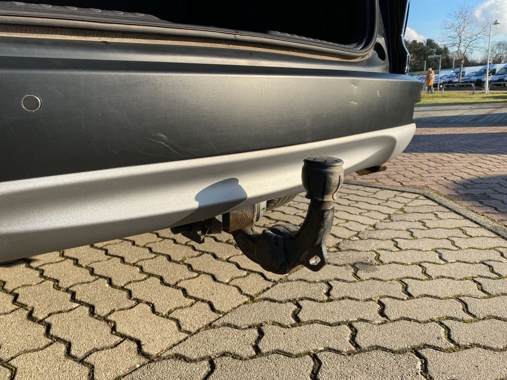 Fahrzeugabbildung Honda CR-V 2.0 i-MMD Hybrid 4WD Executive