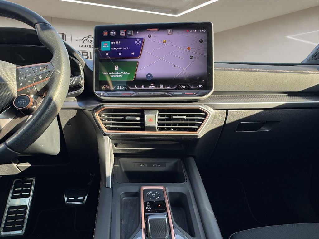 Fahrzeugabbildung CUPRA Leon 1.5 eTSI DSG