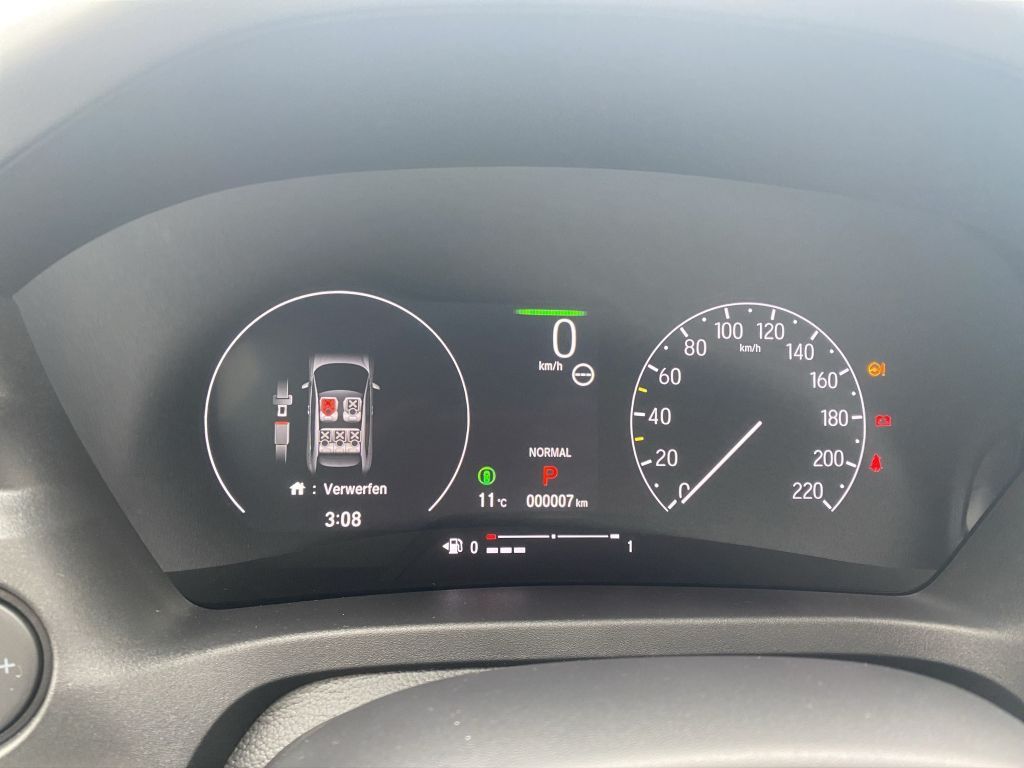 Fahrzeugabbildung Honda HR-V e:HEV 1.5 i-MMD Hybrid Advance Style Plus (