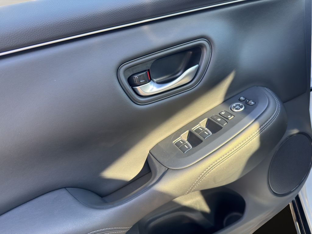 Fahrzeugabbildung Honda ZR-V e:HEV 2.0 i-MMD Hybrid Sport