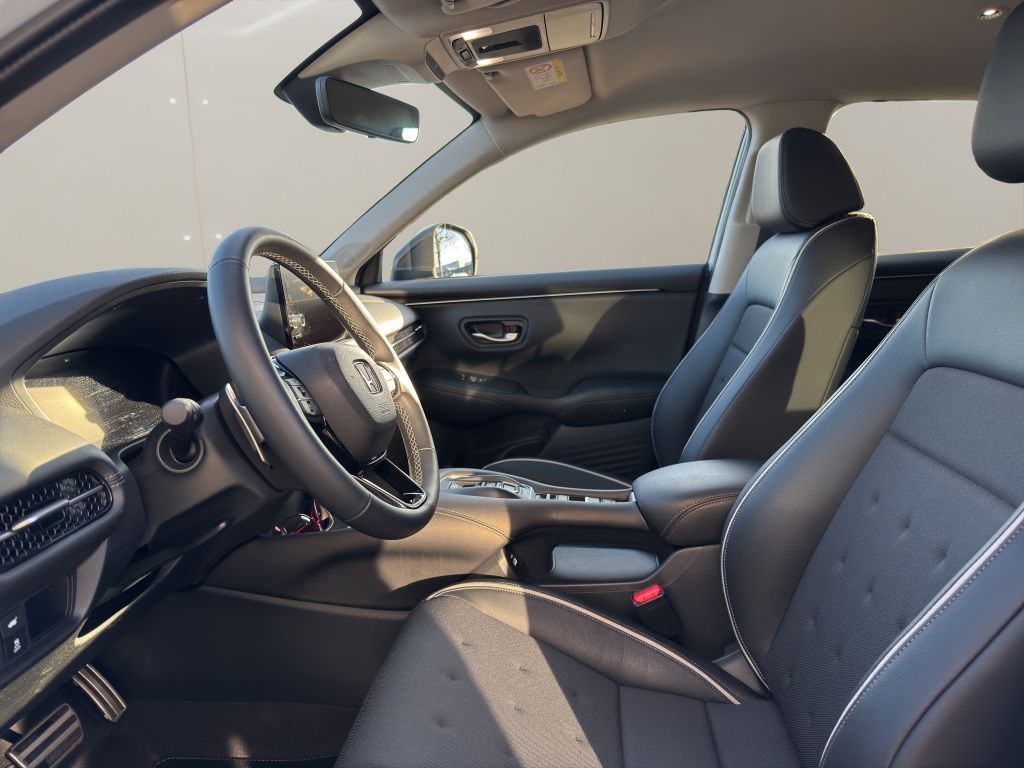 Fahrzeugabbildung Honda ZR-V e:HEV 2.0 i-MMD Hybrid Sport