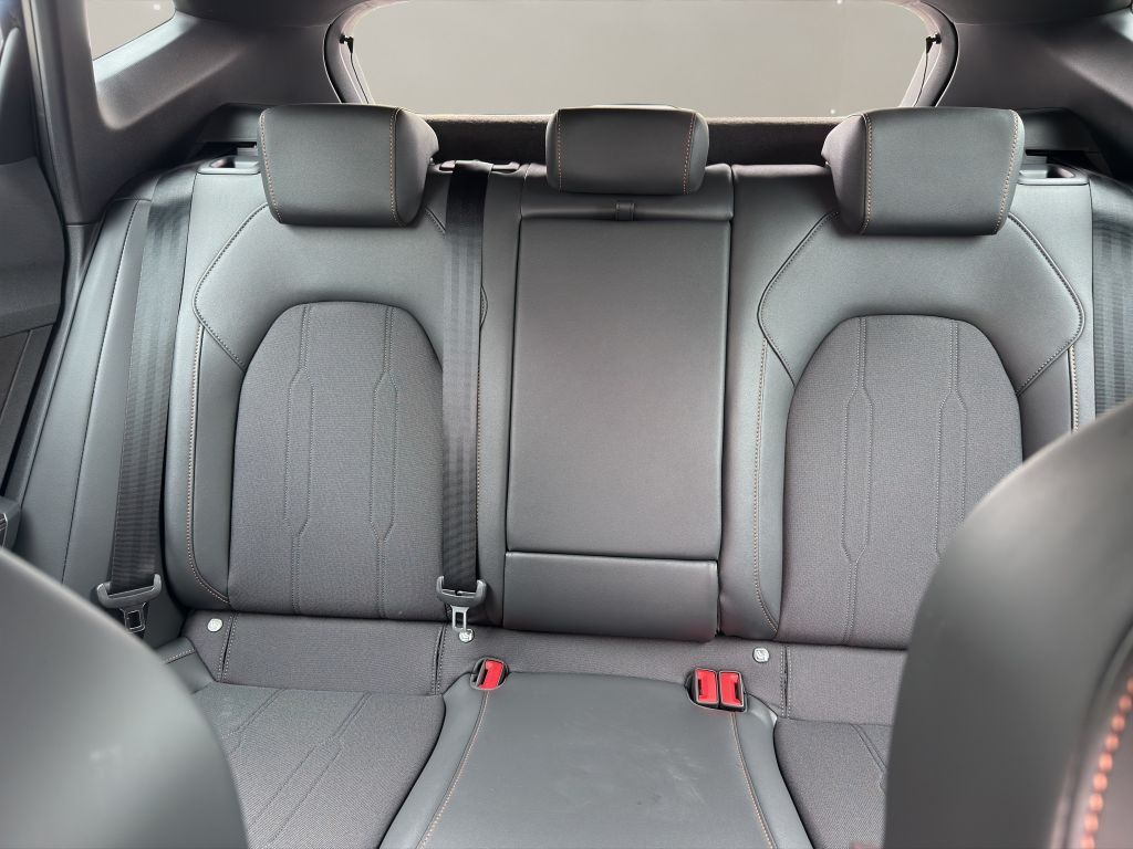 Fahrzeugabbildung CUPRA Formentor 1.5 eTSI DSG