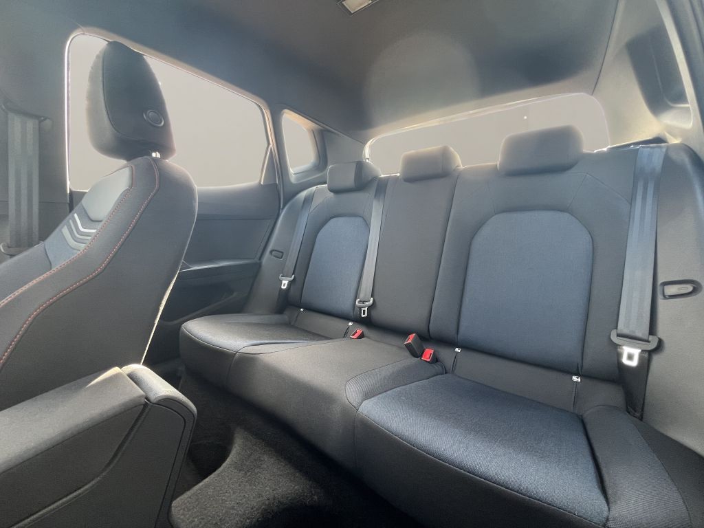 Fahrzeugabbildung SEAT Arona 1.5 TSI OPF DSG FR