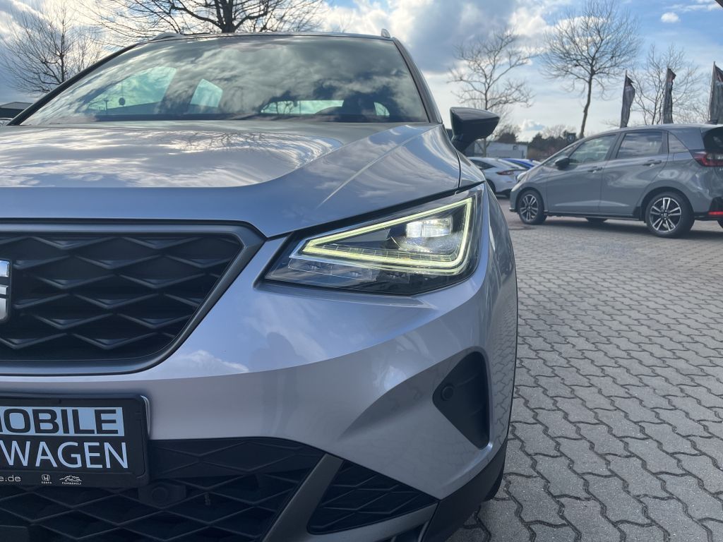 Fahrzeugabbildung SEAT Arona 1.5 TSI OPF DSG FR
