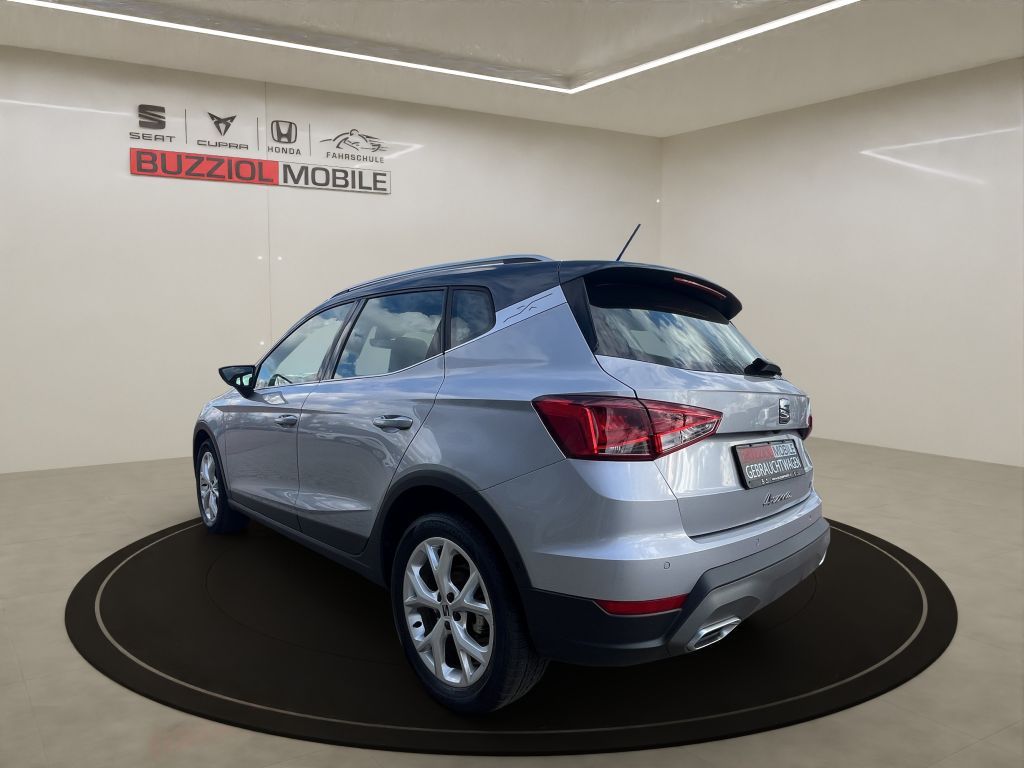 Fahrzeugabbildung SEAT Arona 1.5 TSI OPF DSG FR