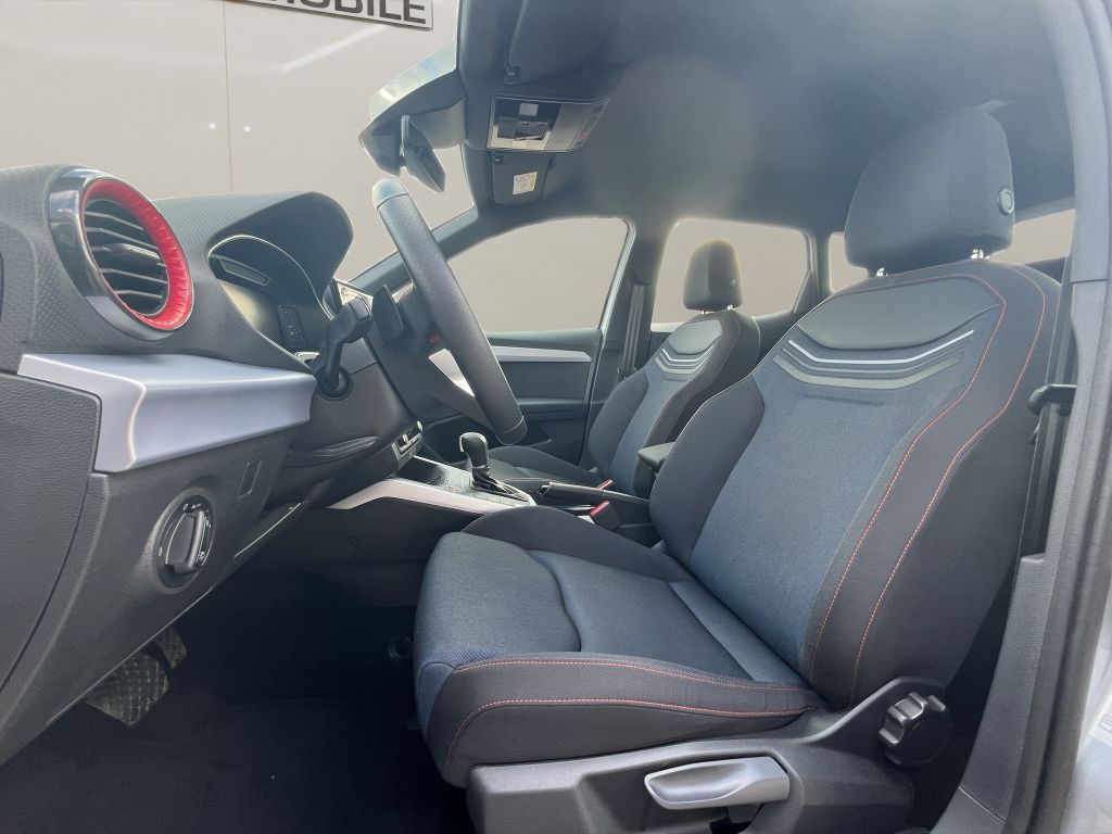 Fahrzeugabbildung SEAT Arona 1.5 TSI OPF DSG FR