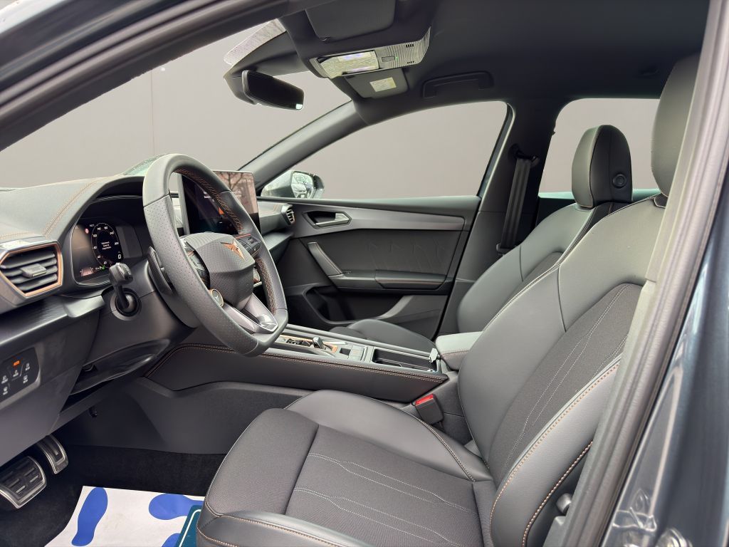 Fahrzeugabbildung CUPRA Leon Sportstourer 1.5 eTSI DSG