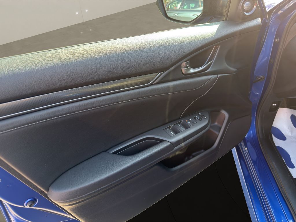 Fahrzeugabbildung Honda Civic 1.5 i-VTEC Turbo Prestige