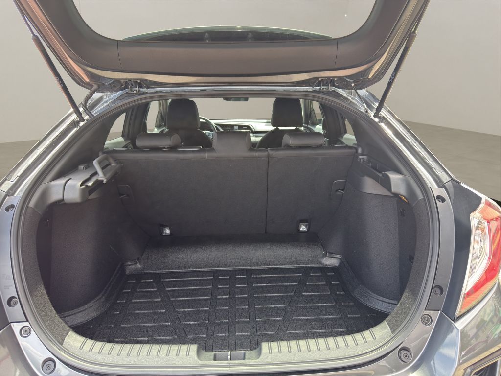 Fahrzeugabbildung Honda Civic 1.0 i-VTEC Turbo Elegance