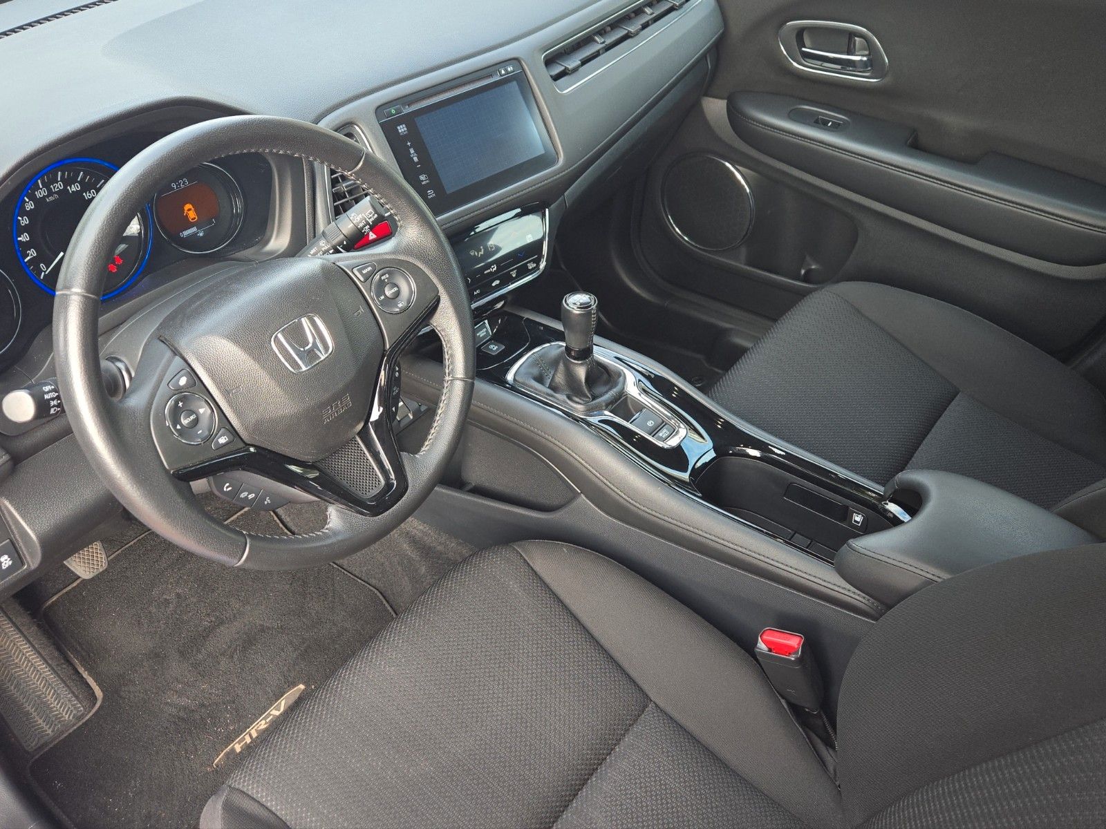 Fahrzeugabbildung Honda HR-V Elegance