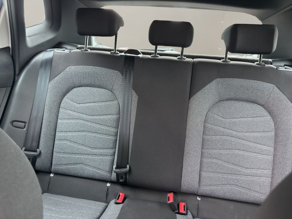 Fahrzeugabbildung SEAT Arona 1.0 TSI OPF DSG Xperience