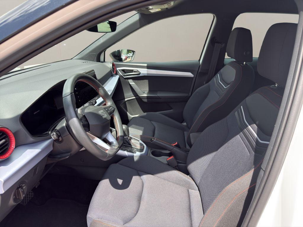 Fahrzeugabbildung SEAT Arona 1.0 TSI OPF DSG FR