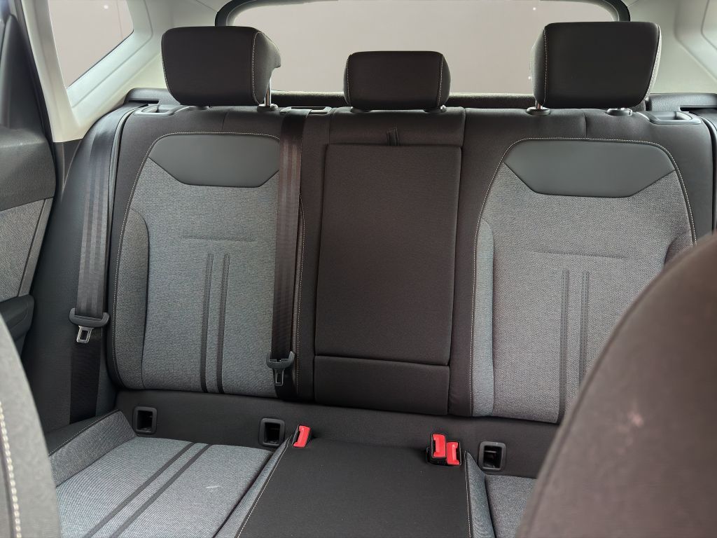 Fahrzeugabbildung SEAT Ateca 2.0 TDI DSG Style