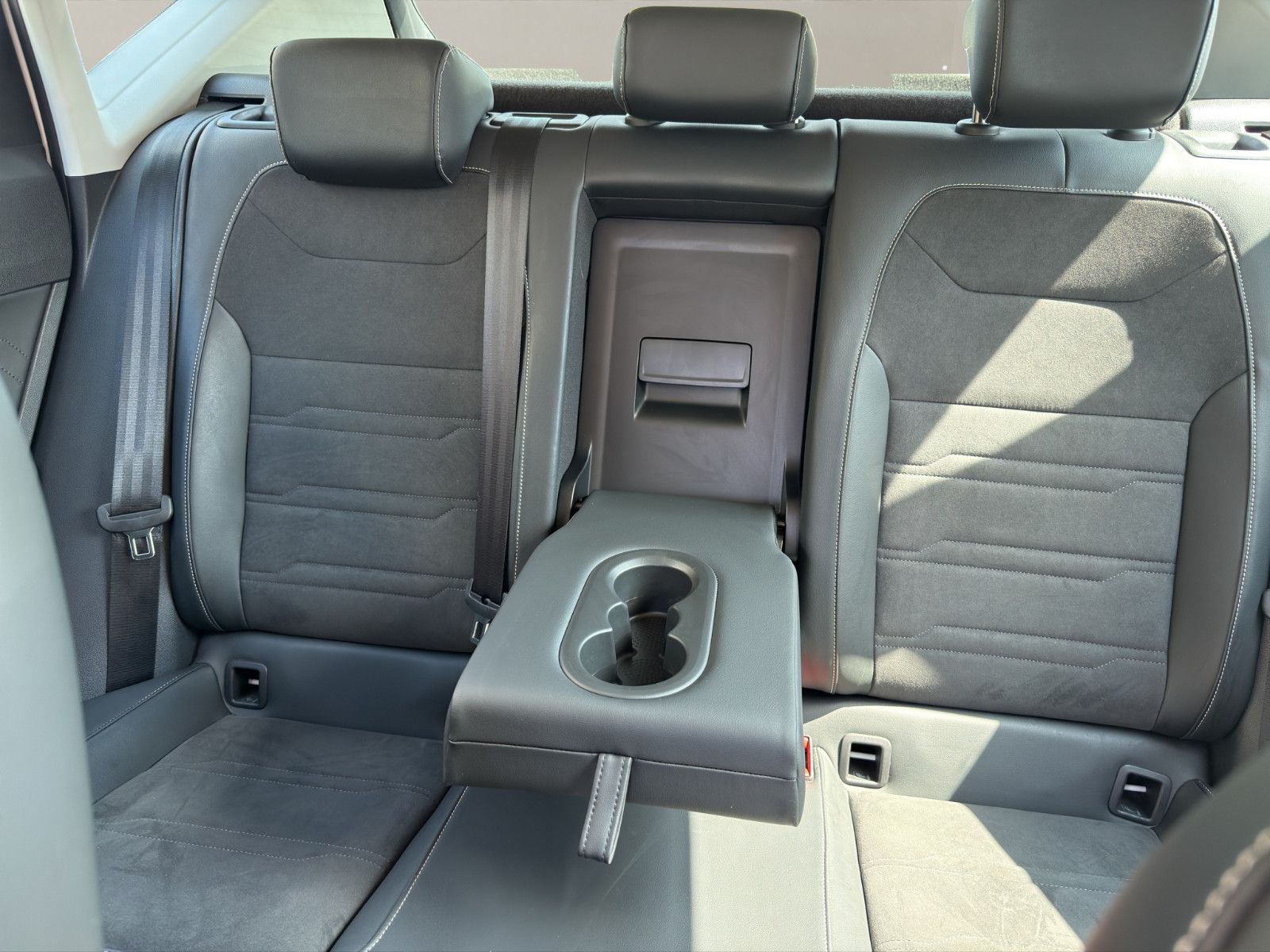 Fahrzeugabbildung SEAT Ateca 2.0 TDI 4Drive DSG Style
