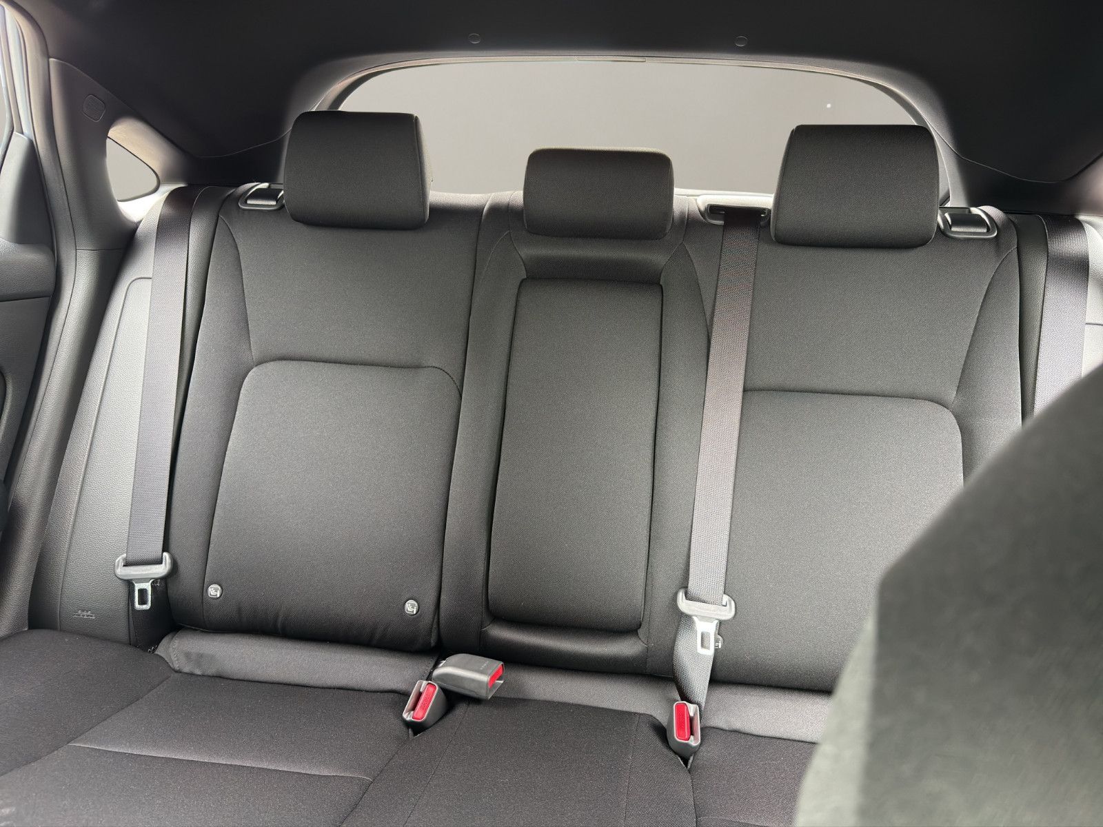 Fahrzeugabbildung Honda Civic e:HEV 2.0 i-MMD Hybrid Elegance (FE)