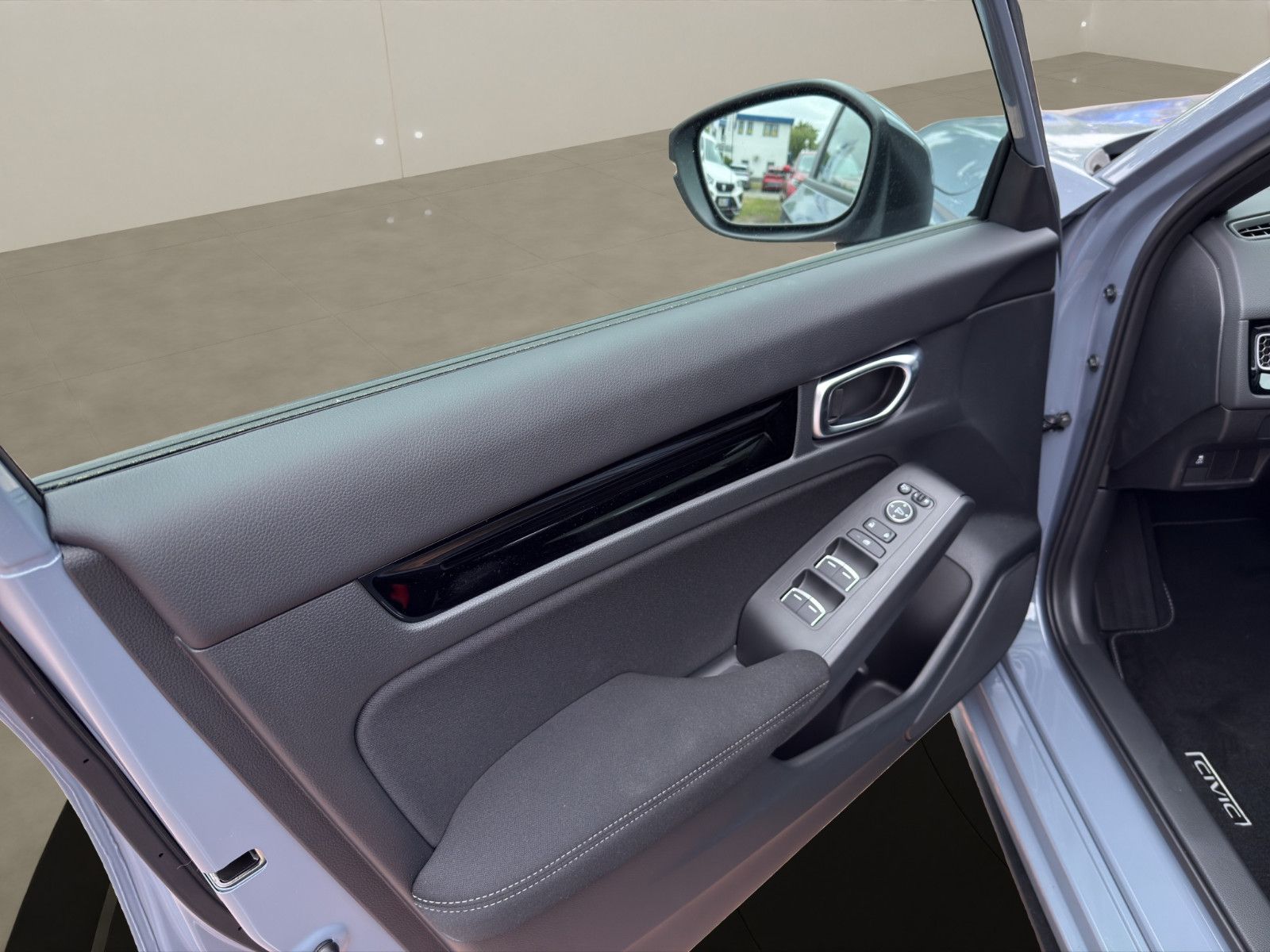 Fahrzeugabbildung Honda Civic e:HEV 2.0 i-MMD Hybrid Elegance (FE)