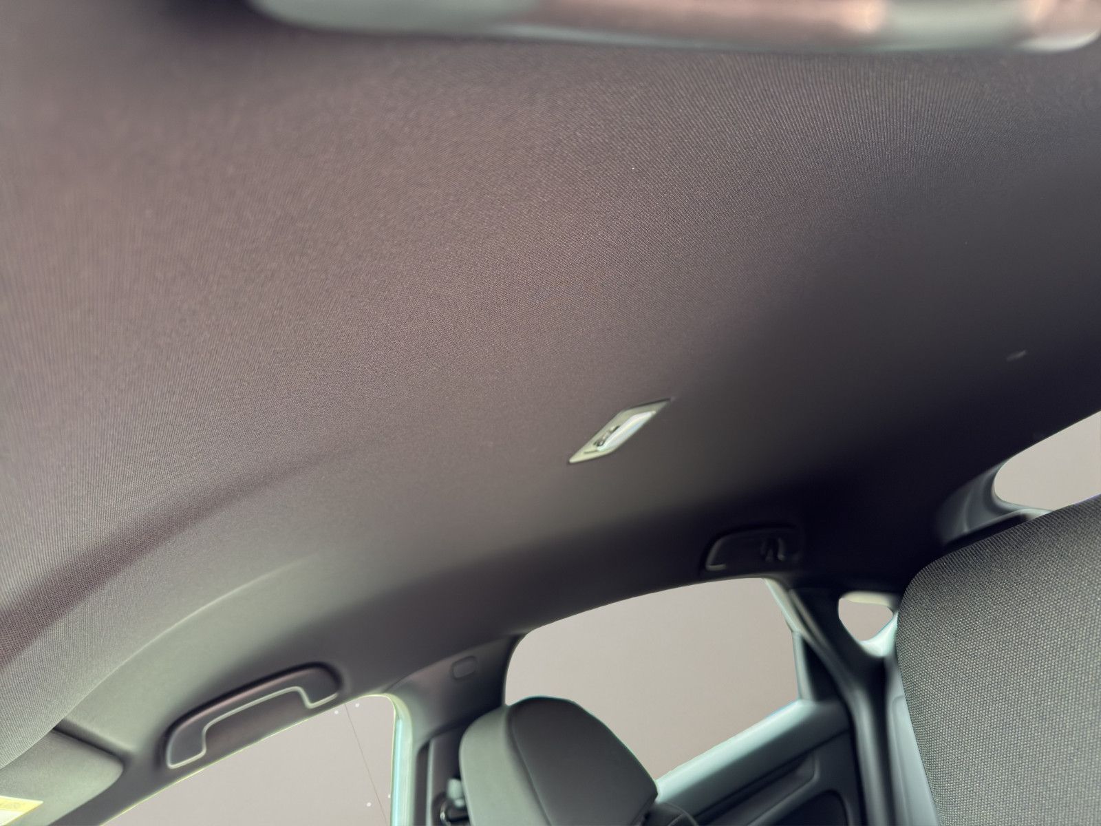 Fahrzeugabbildung Honda Civic e:HEV 2.0 i-MMD Hybrid Elegance (FE)