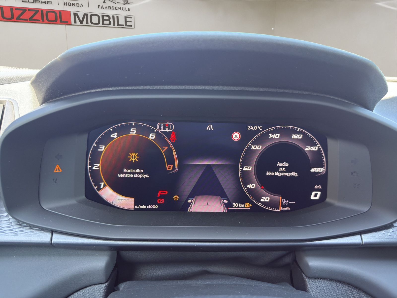 Fahrzeugabbildung CUPRA Terramar 2.0 TSI 195 kW 4Drive VZ