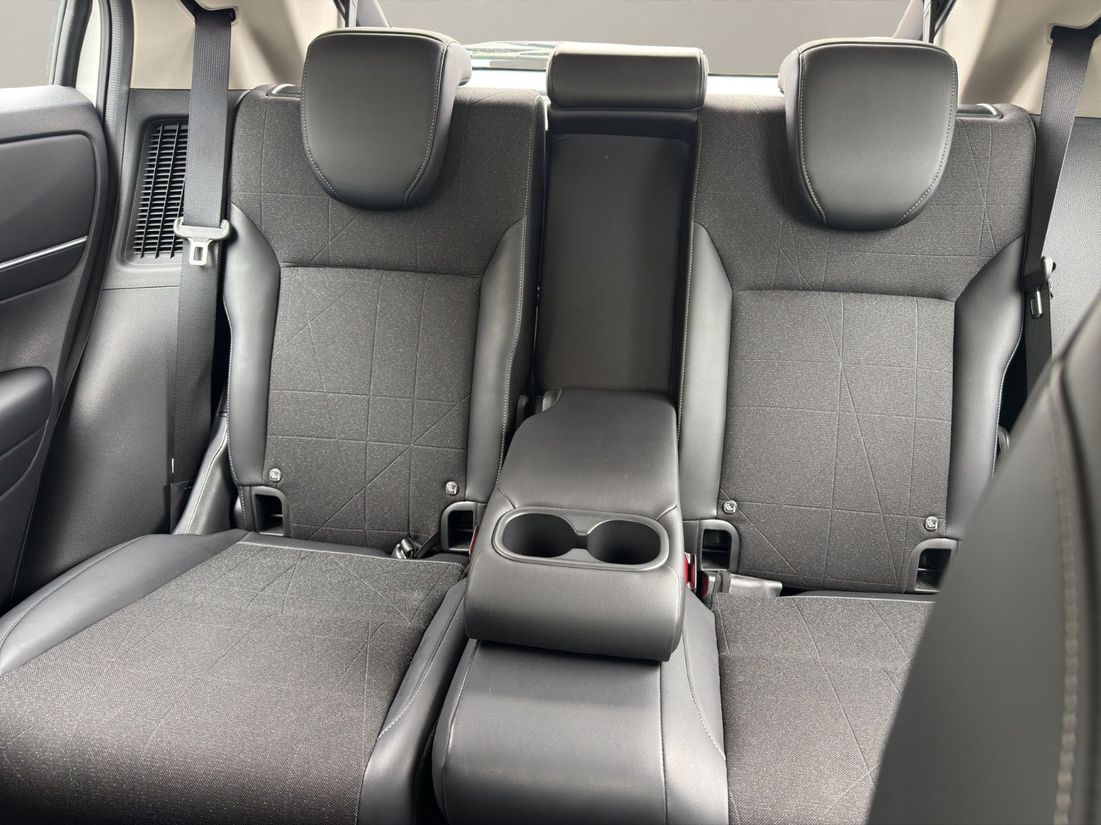 Fahrzeugabbildung Honda HR-V Advance