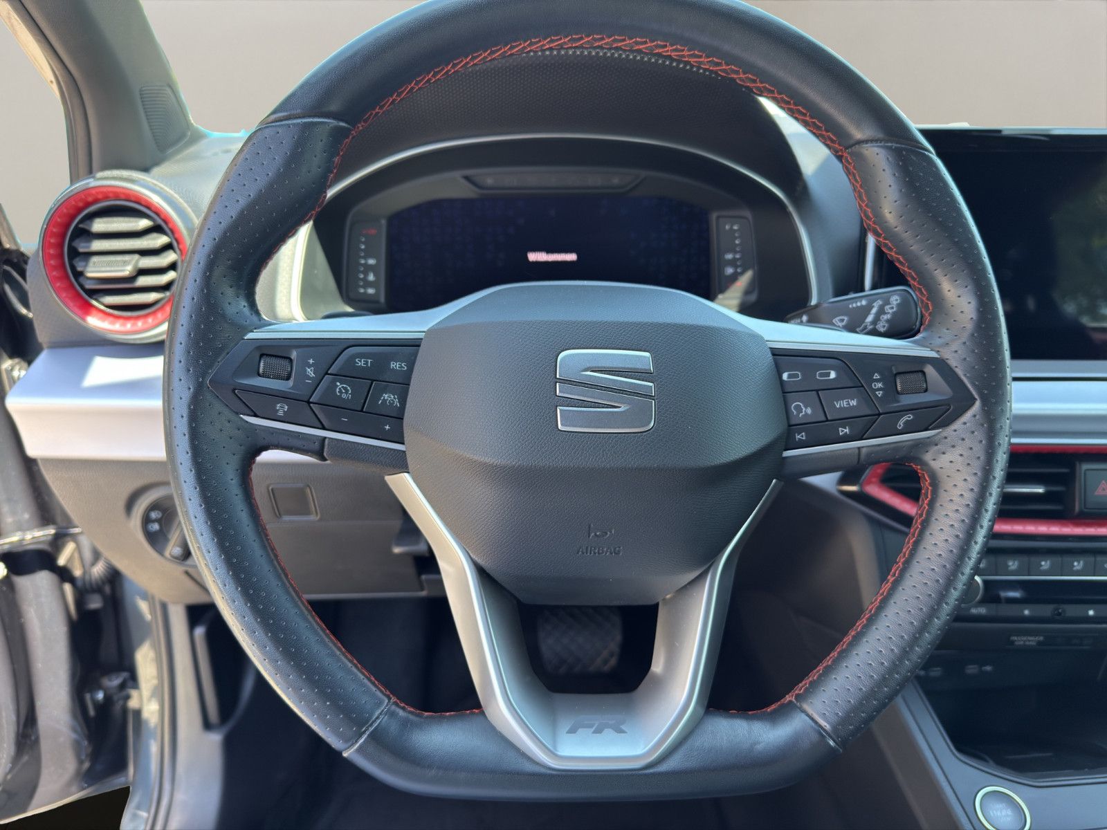 Fahrzeugabbildung SEAT Ibiza FR Pro Black Edition