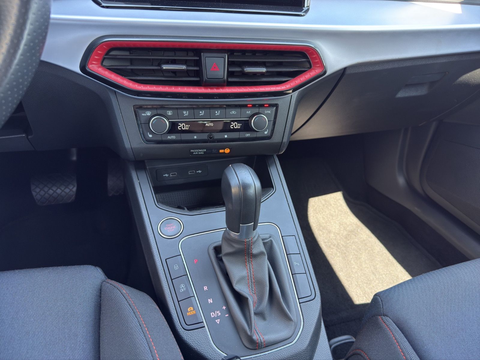 Fahrzeugabbildung SEAT Ibiza FR Pro Black Edition