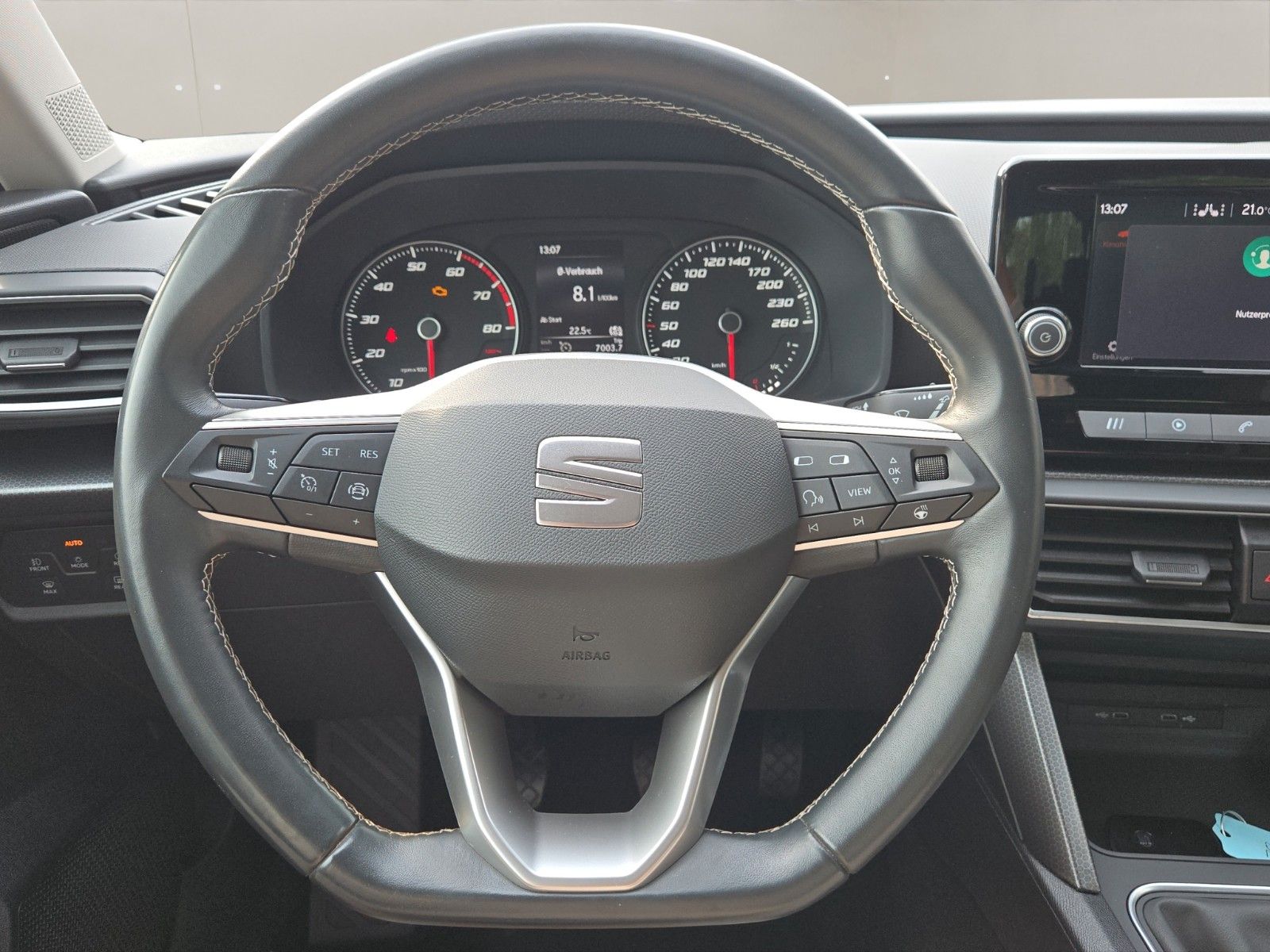 Fahrzeugabbildung SEAT Leon Sportstourer Style