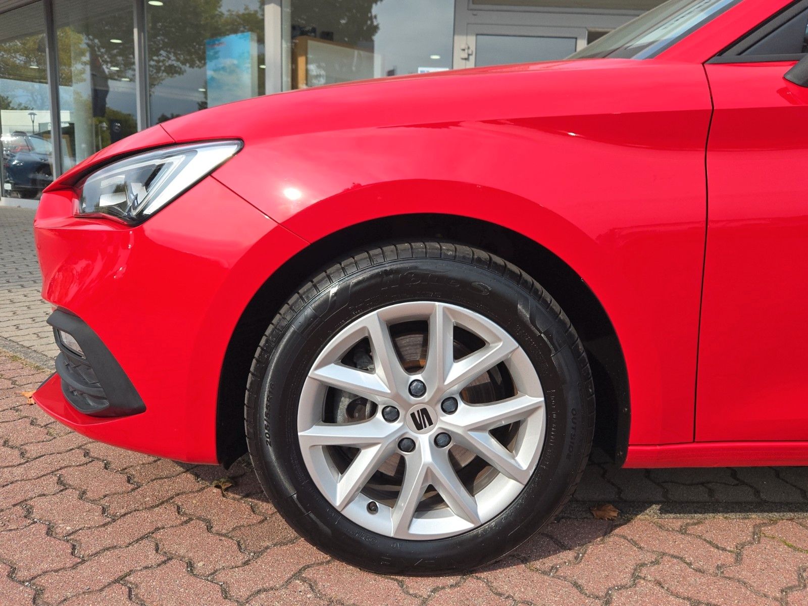 Fahrzeugabbildung SEAT Leon Sportstourer Style
