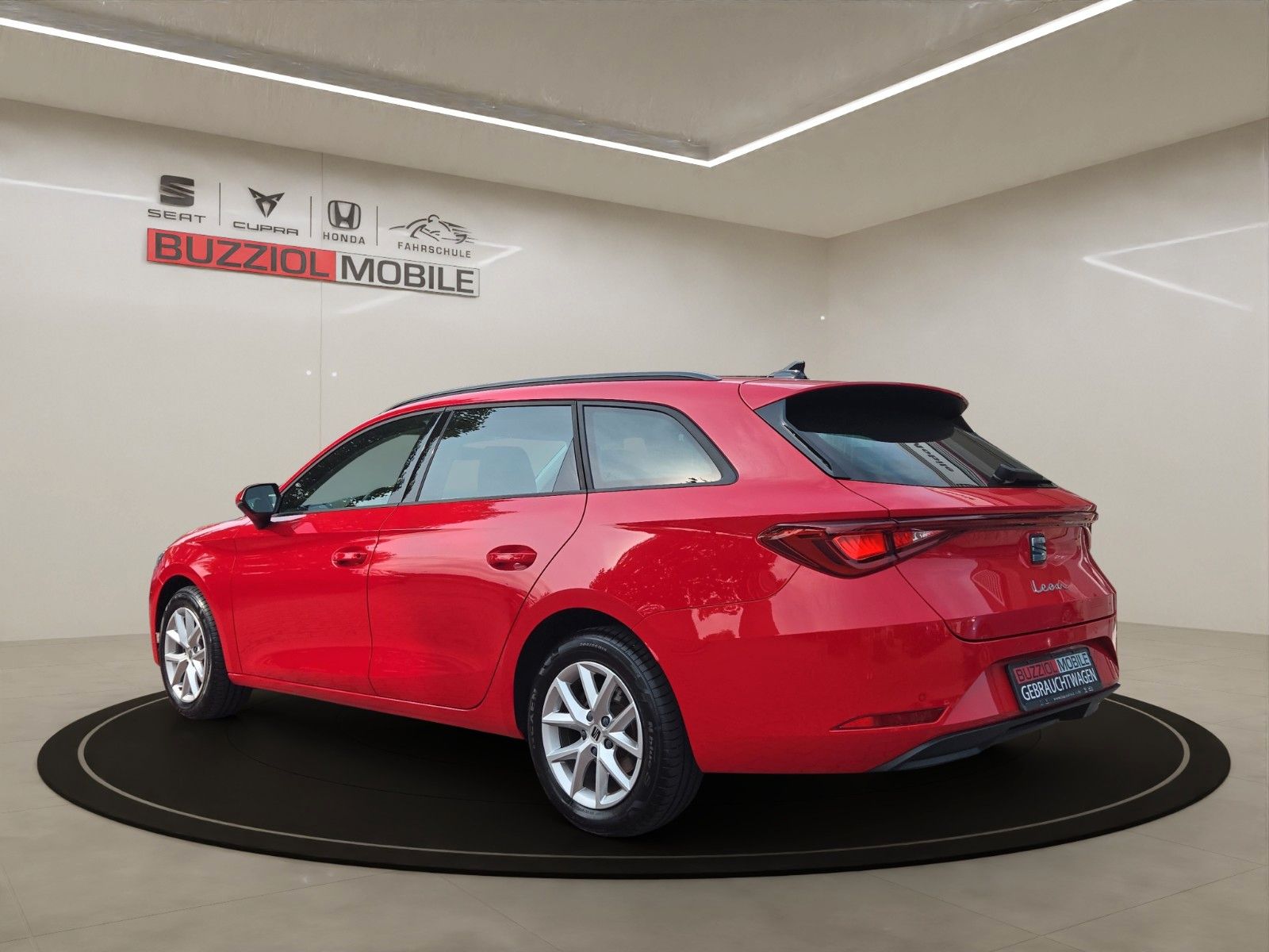 Fahrzeugabbildung SEAT Leon Sportstourer Style